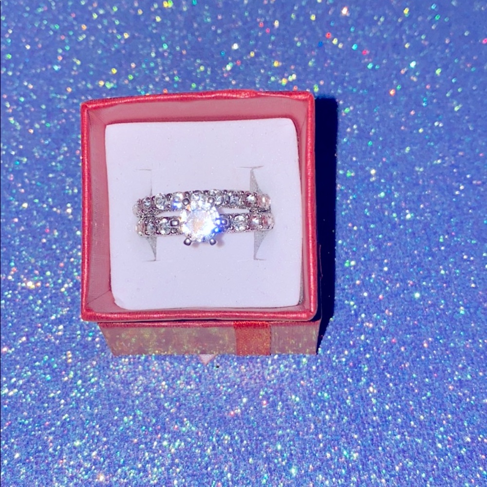 Beautiful sterling and Chrystal wedding set